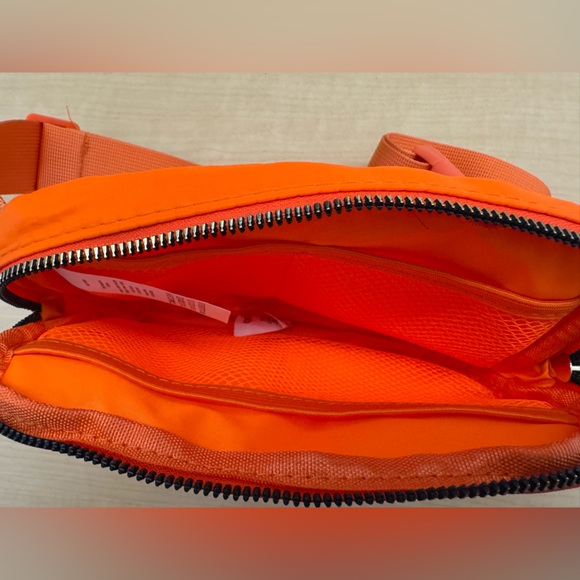 Fanny Pack Orange Crossbody Bag for Women and Men. - Picture 5 of 7